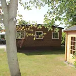 Aan Zee Holiday home Sint Maartensvlotbrug