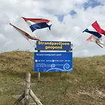 Aan Zee Holiday home *