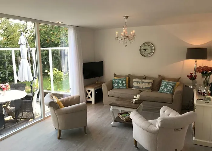 Aan Zee Sint Maartensvlotbrug